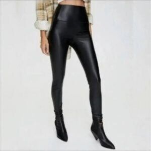7 for All Mankind Faux Leather Leggings Black Size Medium